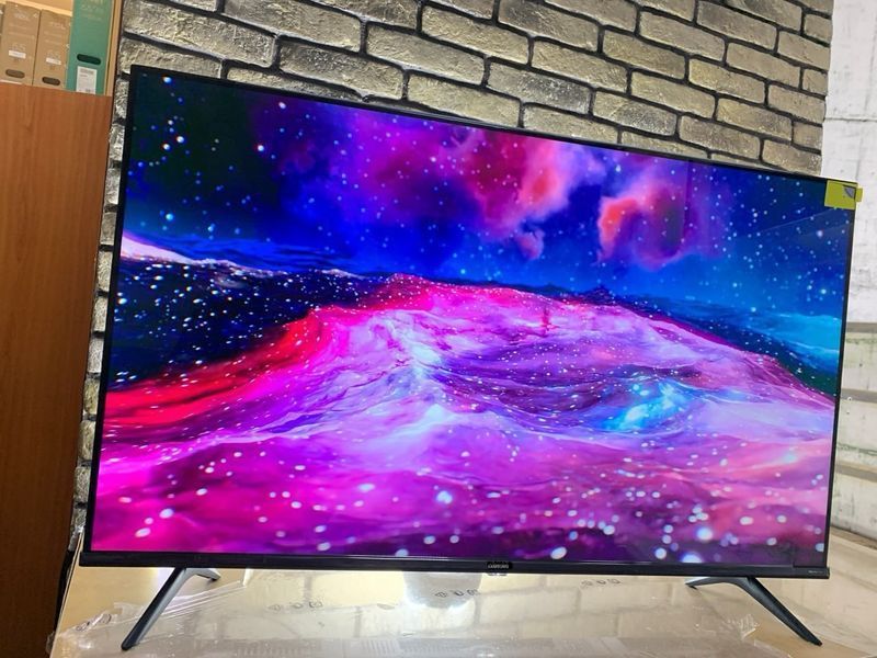 Телевізор Samsung 32 дюйма Smart TV Android 15 LED безрамковий з голосовим управління Wi-Fi 4K UHD Самсунг Смарт ТВ 2025 321520256500 фото