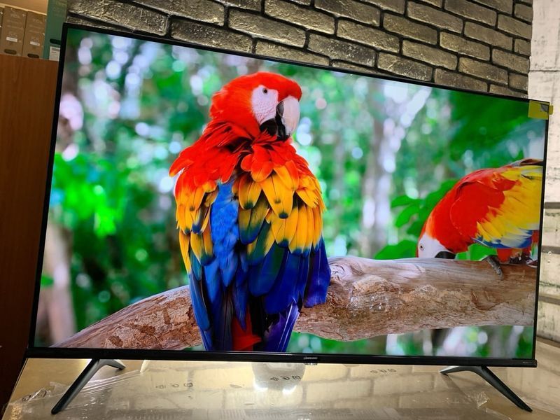 Телевізор Samsung 32 дюйма Smart TV Android 15 LED безрамковий з голосовим управління Wi-Fi 4K UHD Самсунг Смарт ТВ 2025 321520256500 фото