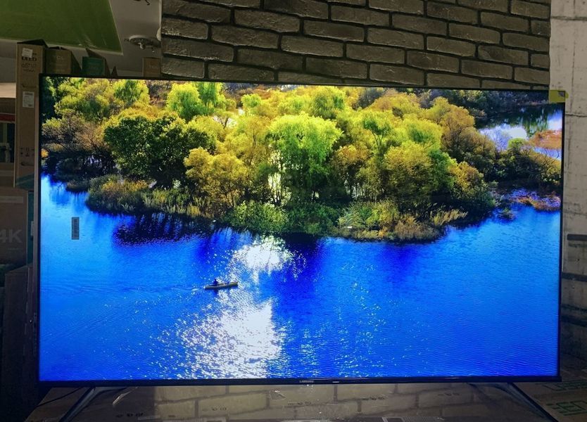 Телевізор Samsung 45 Smart TV LED безрамковий з голосовим управління Wi-Fi 4K UHD Самсунг Смарт ТВ 2025 451520259200 фото